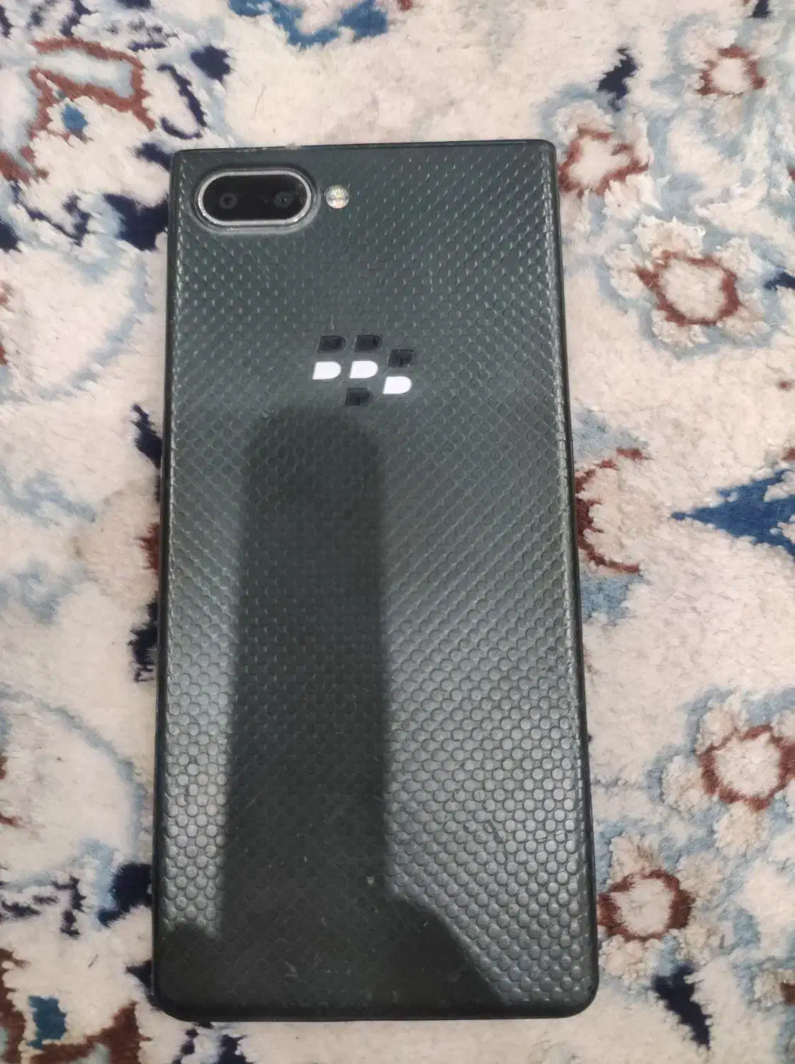 بلک بری K2 le|موبایل|اندیشه, اندیشه فاز ۳|دیوار