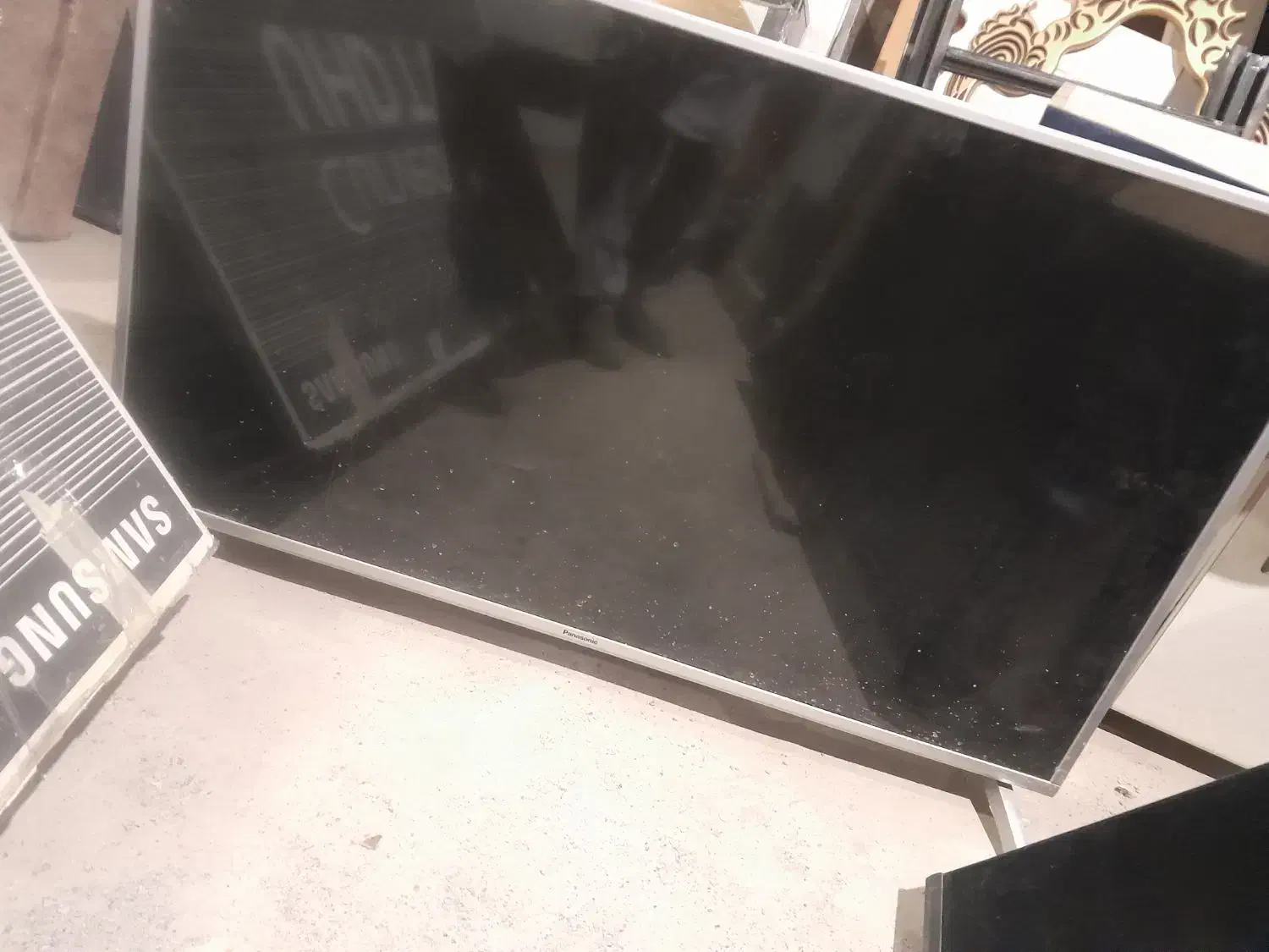 تلویزیون ۴۰اینچ ۳۴ و ۵۵اینچ سمساری کوهکن فلکه بسیج|تلویزیون و پروژکتور|زابل, |دیوار