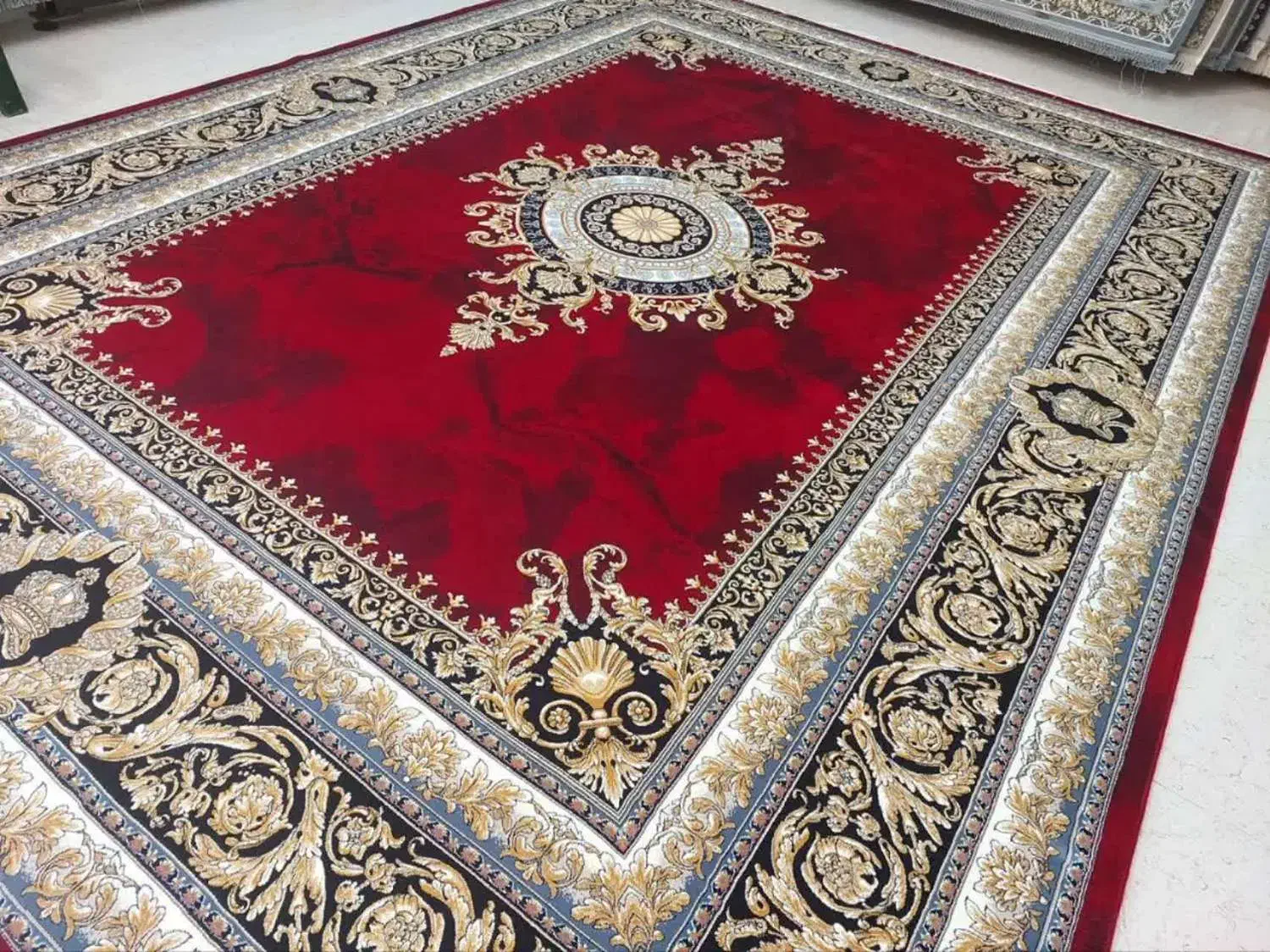 فروش فرش 6 متره زیر قیمت بازار|فرش|سمنان, |دیوار