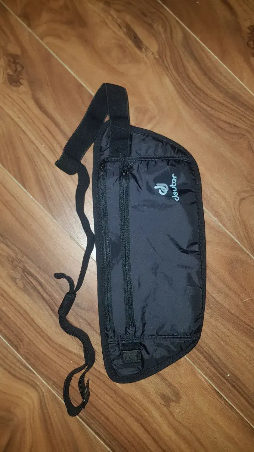 duter دیوتر پاسپورتی|کیف، کفش، کمربند|تهران, سبلان (لشگر)|دیوار