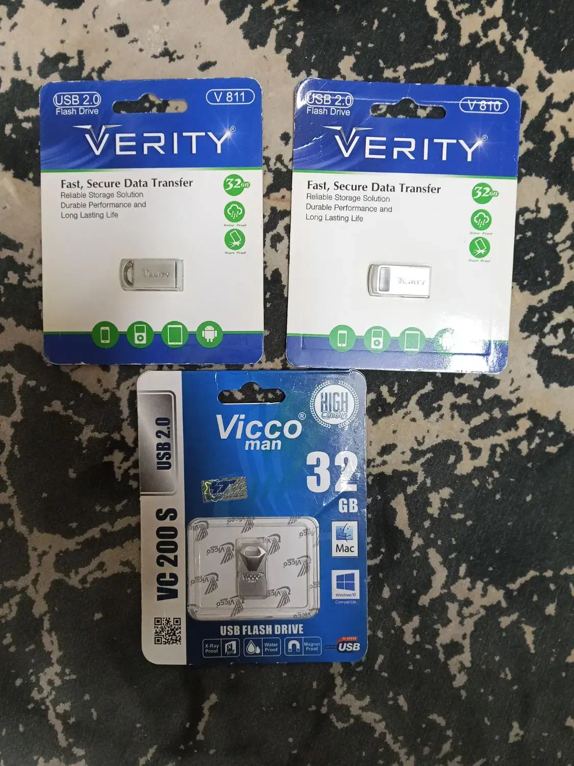 سه عدد فلش 32گیگ صفر|قطعات و لوازم جانبی رایانه|بابل, |دیوار