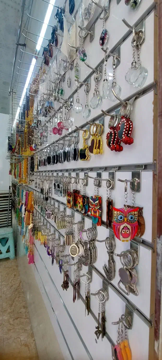 فروش وسایل بادکورمغازه خ نبوت نبش نبوت ۳۸مسجدنور|فروش مغازه و غرفه|سراوان, |دیوار