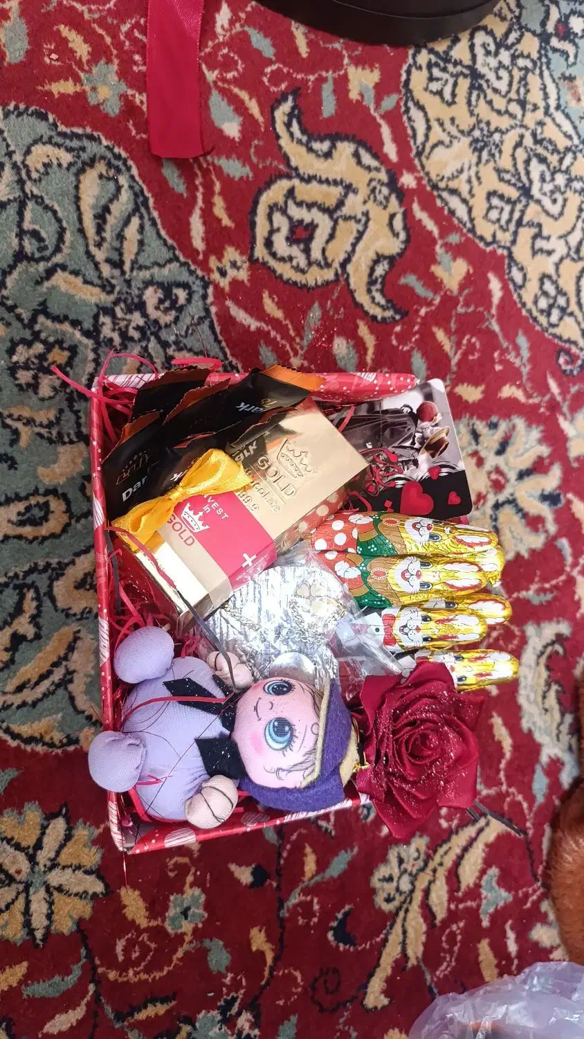 گل های روبانی و ماندگار پذیرش همه جور سفارشی|گل مصنوعی|بم, |دیوار