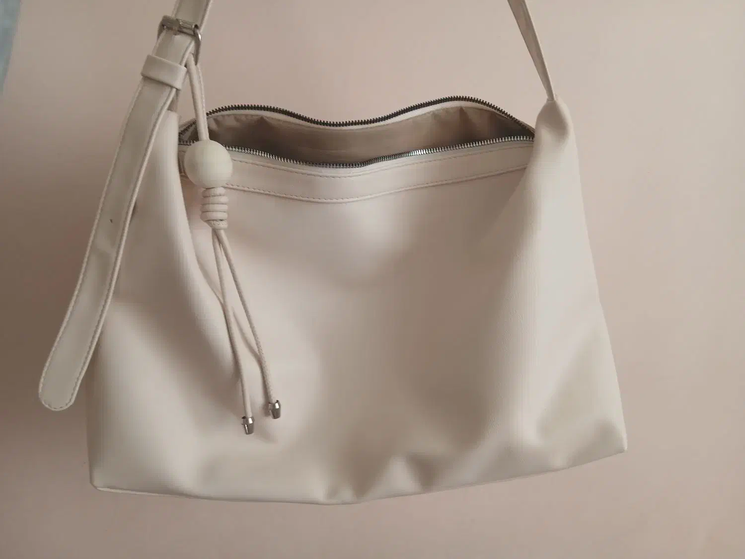 کیف|کیف، کفش، کمربند|اردبیل, |دیوار