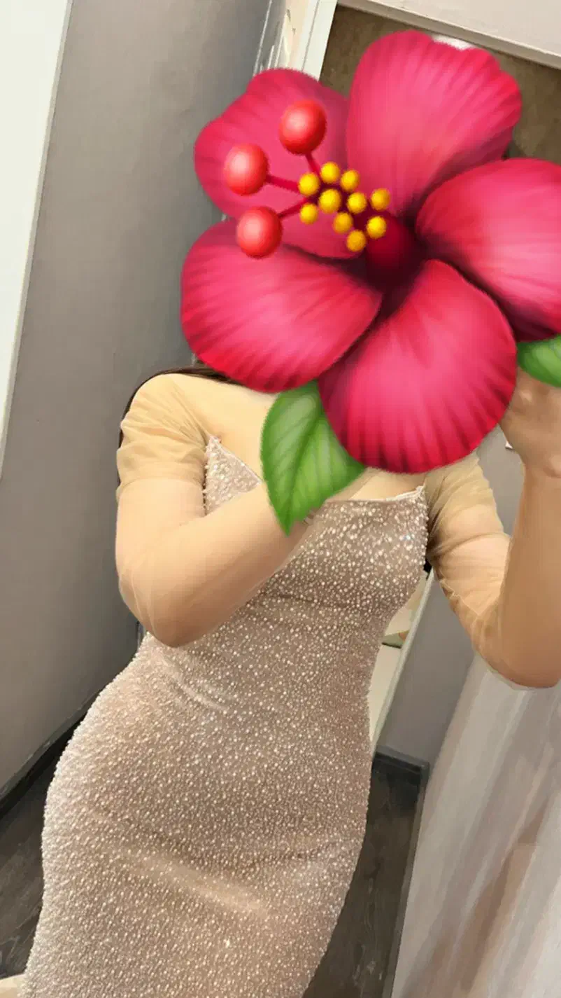 لباس مجلسی تمام کارشده مروارید و سنگ در حد نو|لباس|کرج, گوهردشت|دیوار