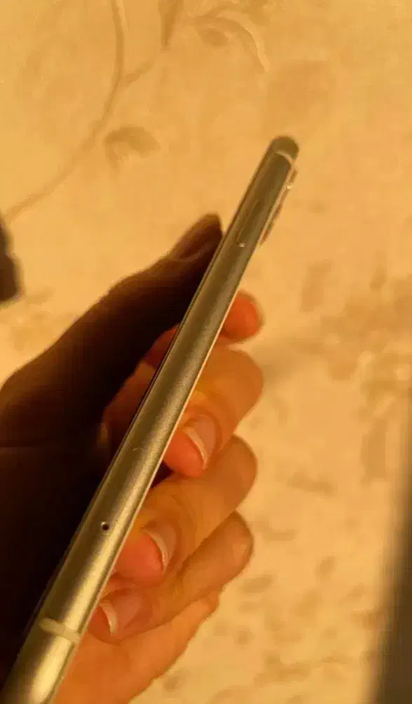 آیفون ۱۱ نرمال|موبایل|زابل, |دیوار