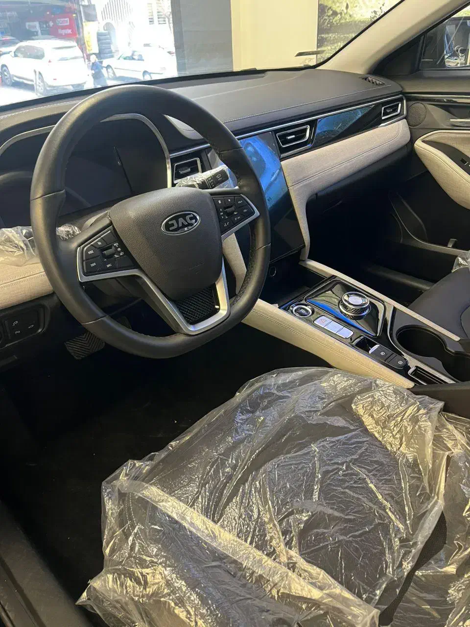 E J 7 پلاس|خودرو سواری و وانت|تهران, حکمت|دیوار