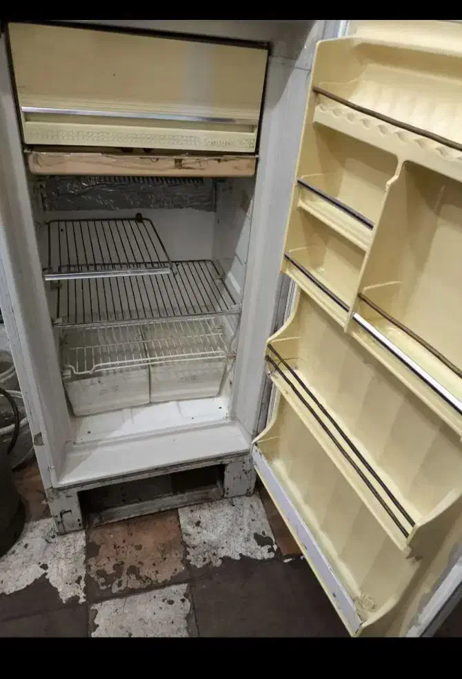خریدار یخچال خراب سوخته بدون گاز تعمیری سراسر شهر|یخچال و فریزر|کازرون, |دیوار