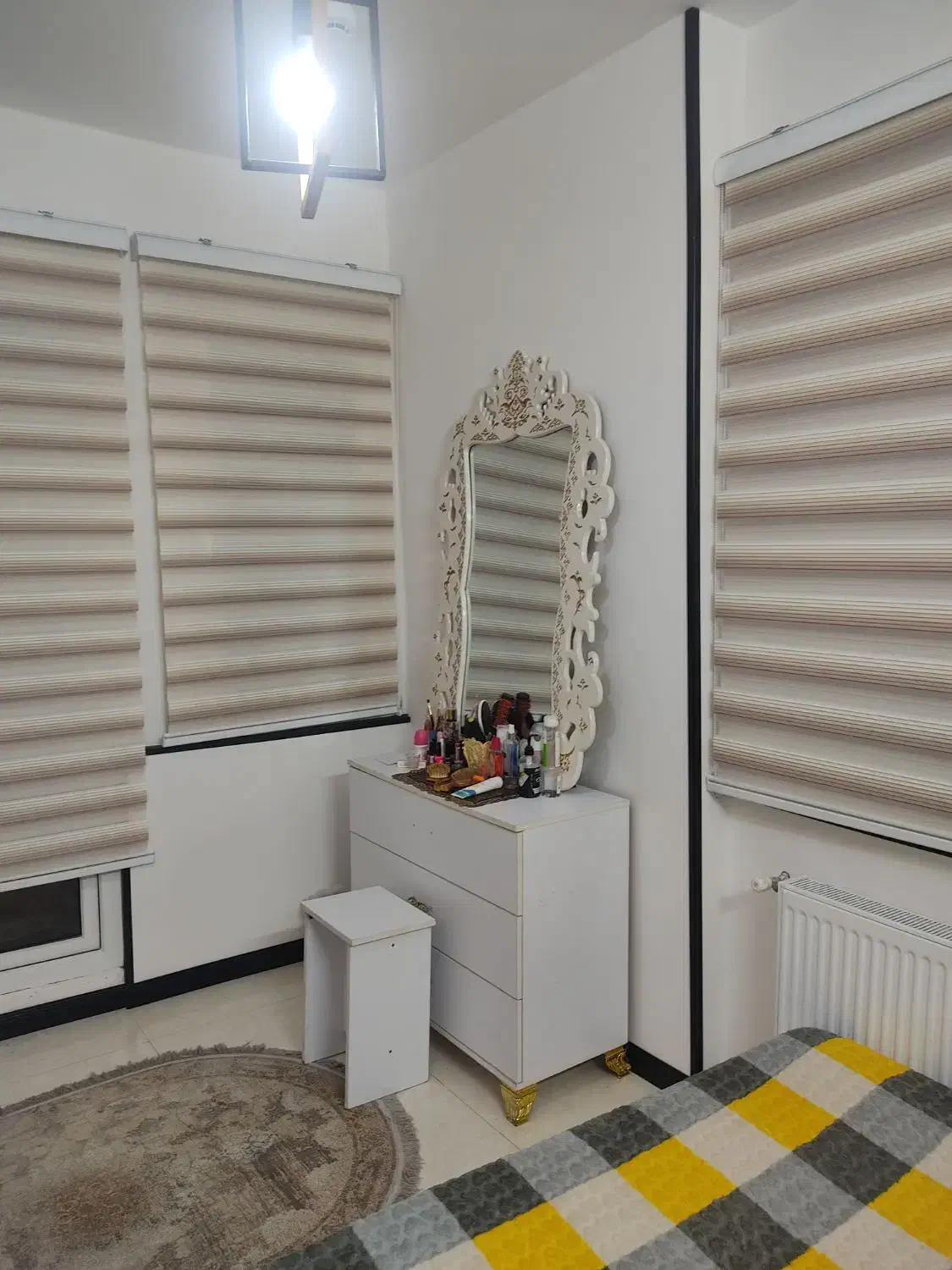 سرویس تختخواب|تخت و سرویس خواب|گلبهار, شهر جدید گلبهار|دیوار