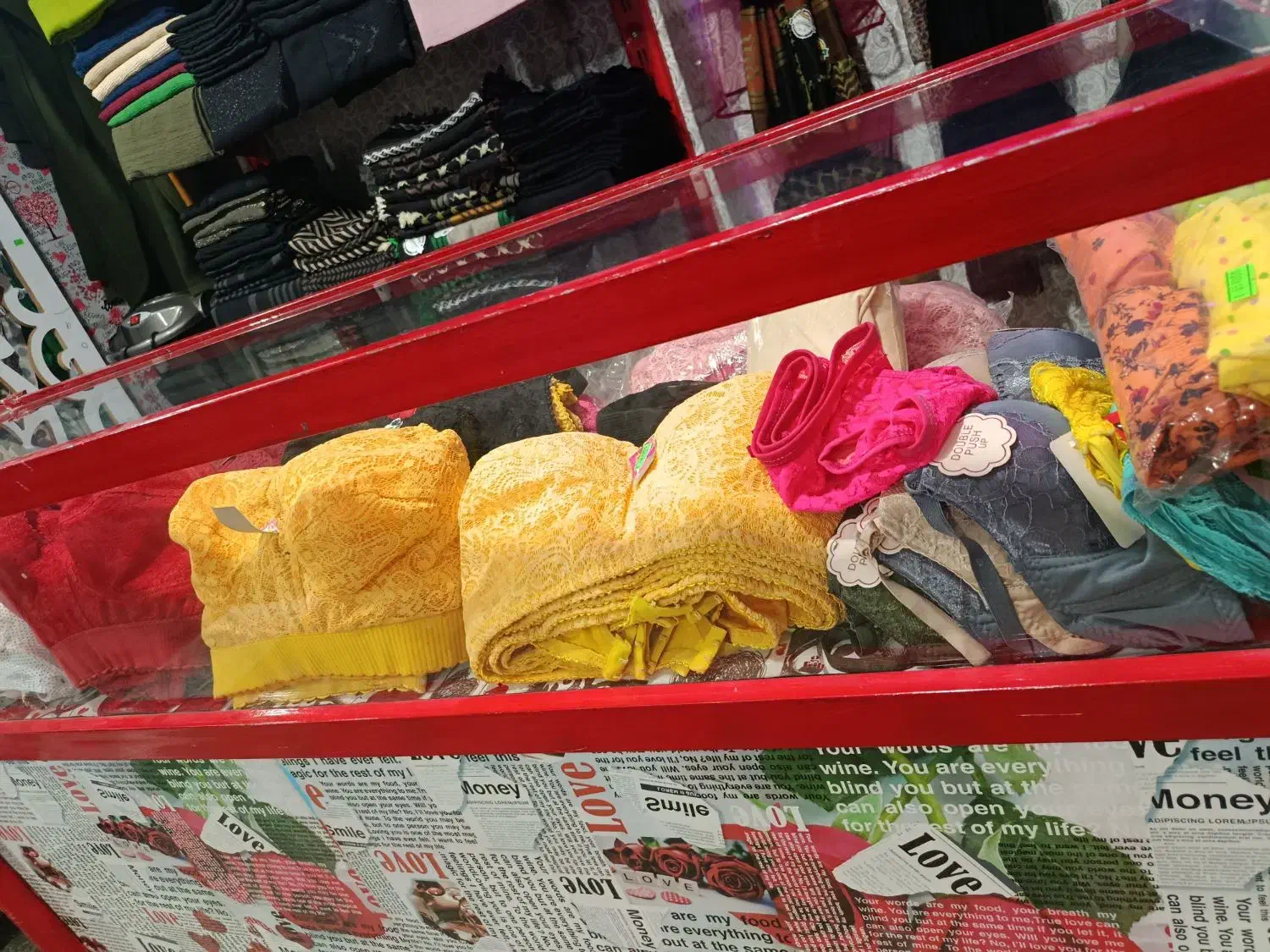 فقط ۸۷ تومن|لباس|شیروان (خراسان), |دیوار