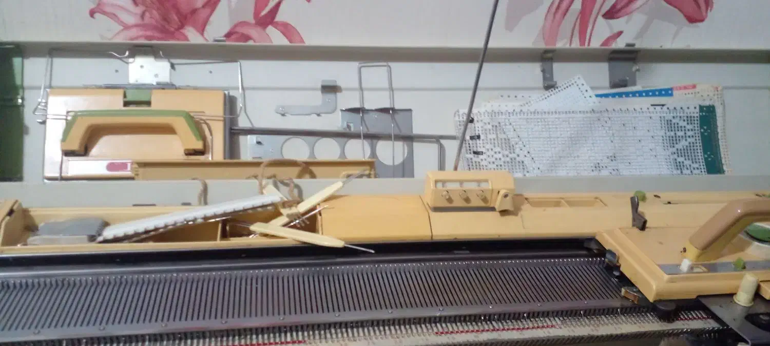 ماشین بافتنی سالم|چرخ خیاطی و ریسندگی|صفادشت, |دیوار