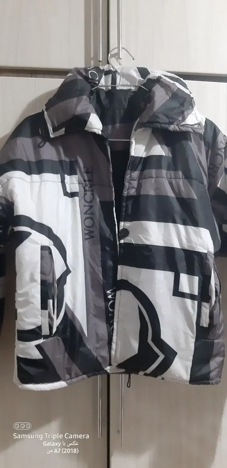 کاپشن نو|لباس|آزادشهر, |دیوار