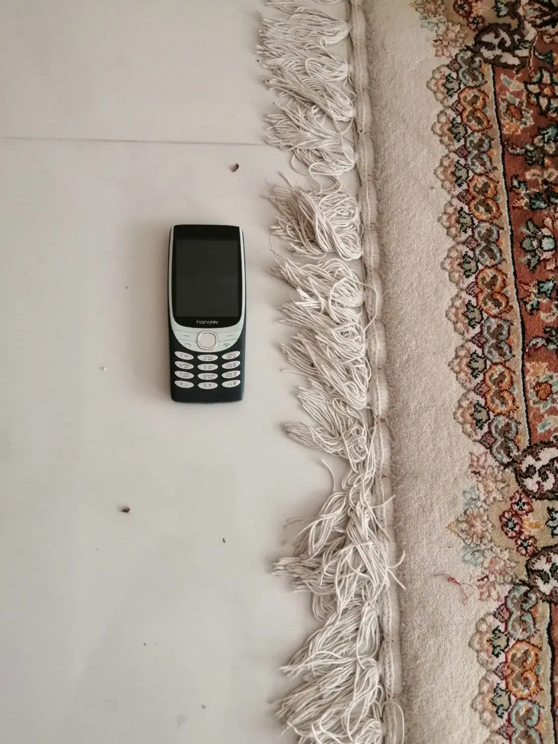 گوشی دکمه ای هانوفر|موبایل|اصفهان, باغ فدک|دیوار