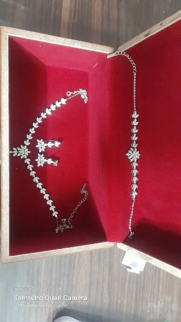 نیم ست نقره|بدلیجات|اصفهان, رحیم‌آباد|دیوار