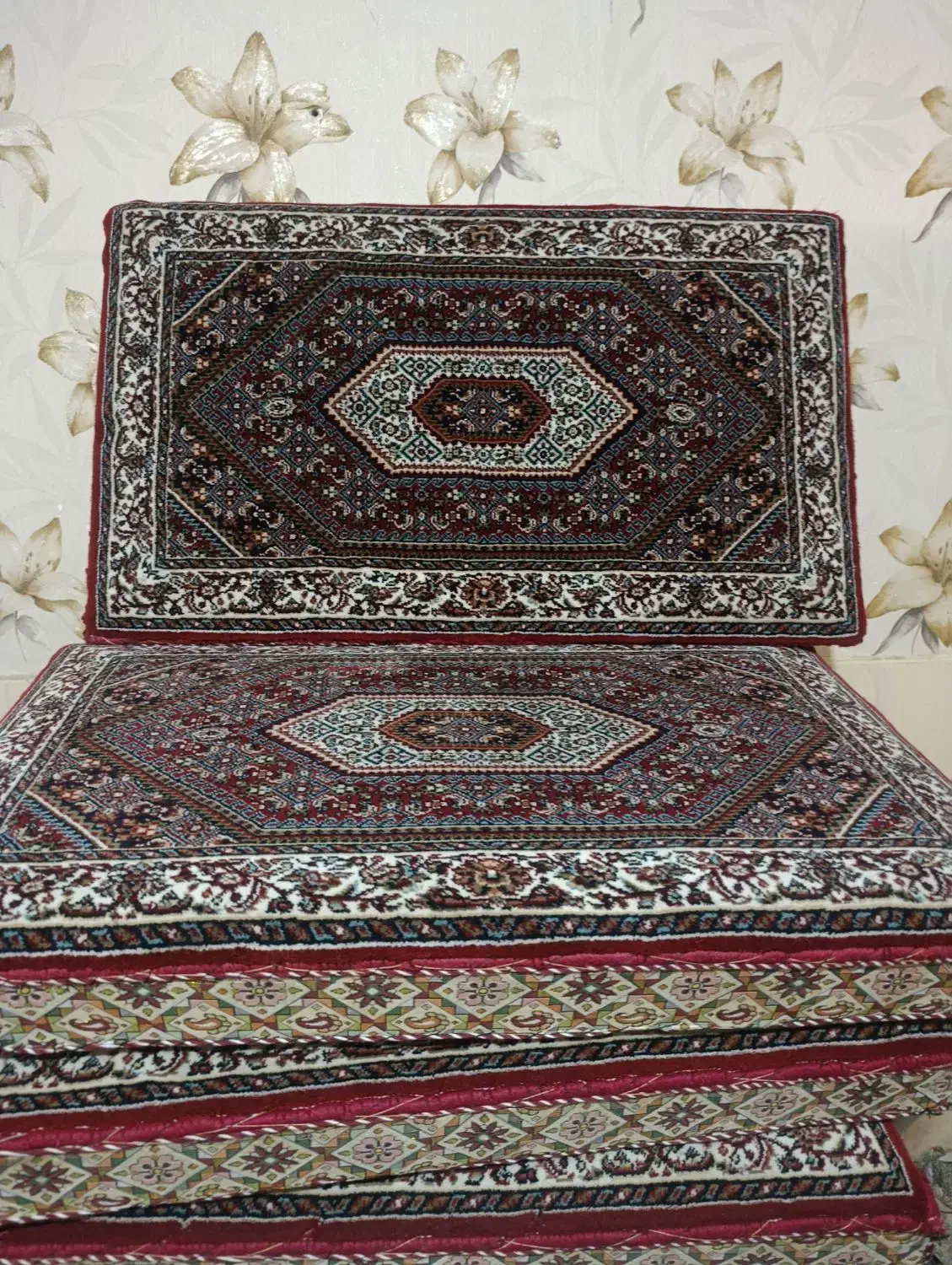 پشتی طرح افشار|پشتی|زنجان, |دیوار