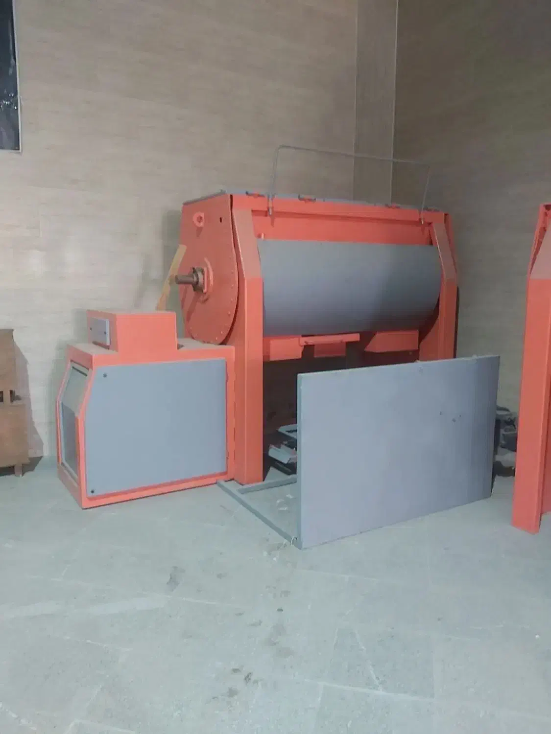 فروش دستگاه گرانول|ماشینآلات صنعتی|قم, دروازه چوبی|دیوار