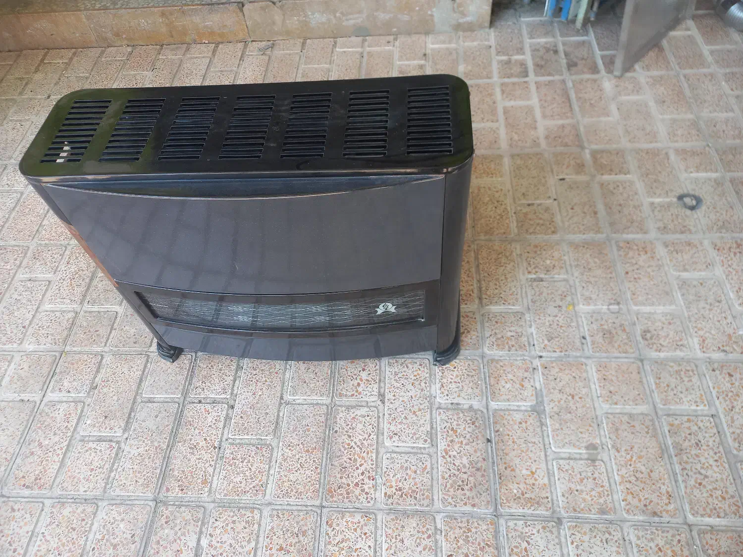 بخاری بزرگ، مارک هیتا شعله ،|بخاری، هیتر، شومینه|فیروزآباد (فارس), |دیوار