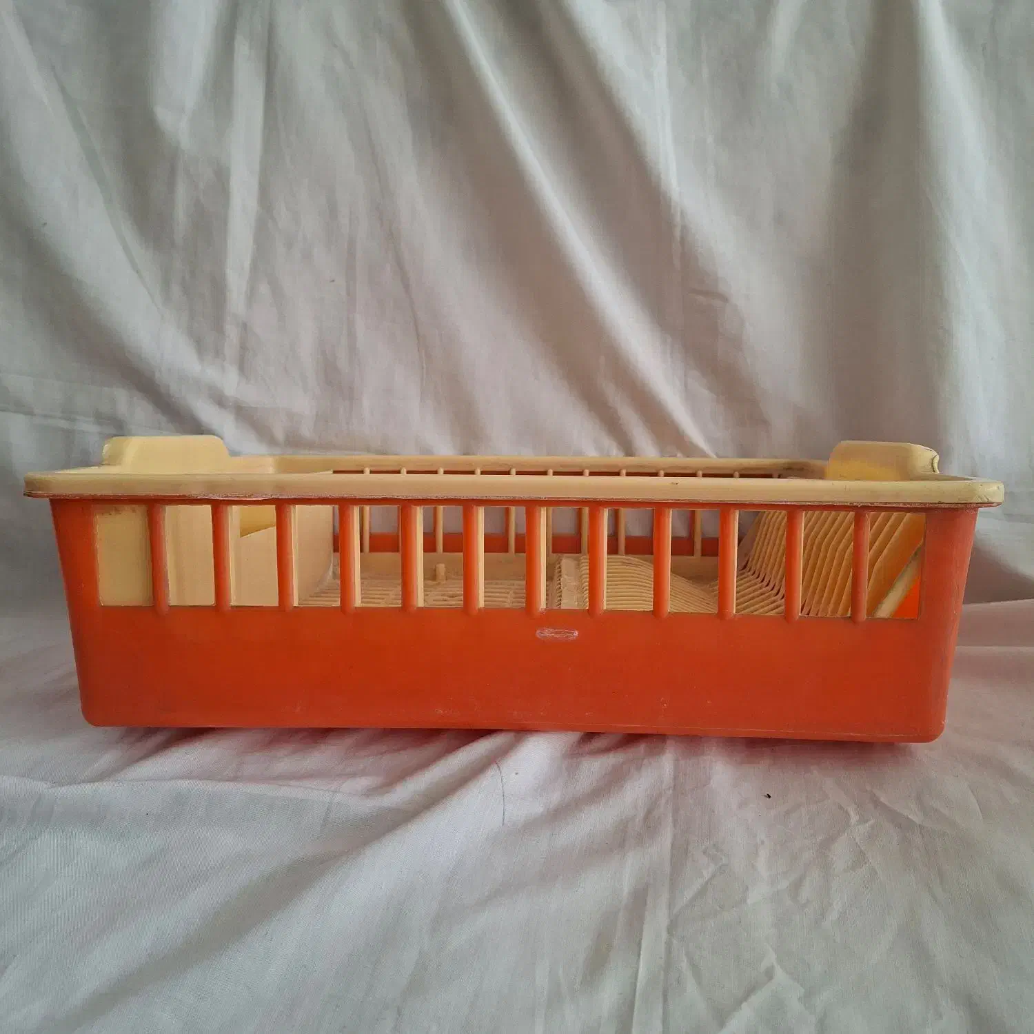 آبچکان ظروف|آبچکان و نظمدهنده ظروف|اصفهان, جوزدان الیادران|دیوار