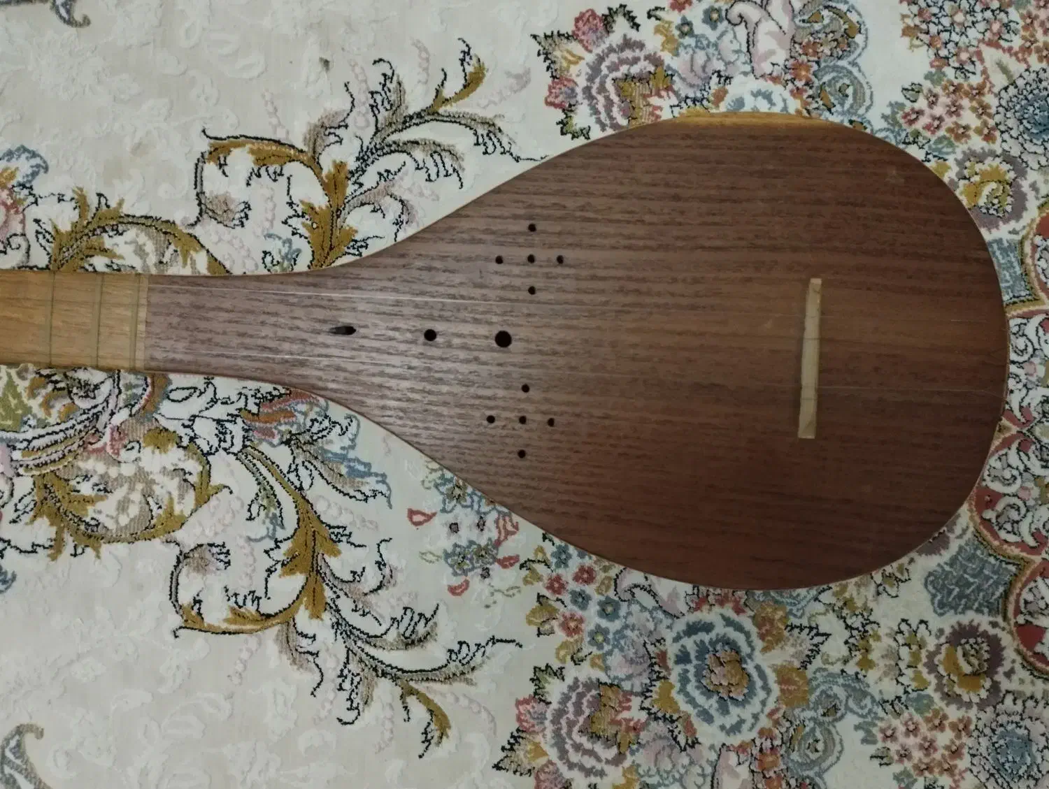 سه تار|سازهای سنتی|سهند, |دیوار