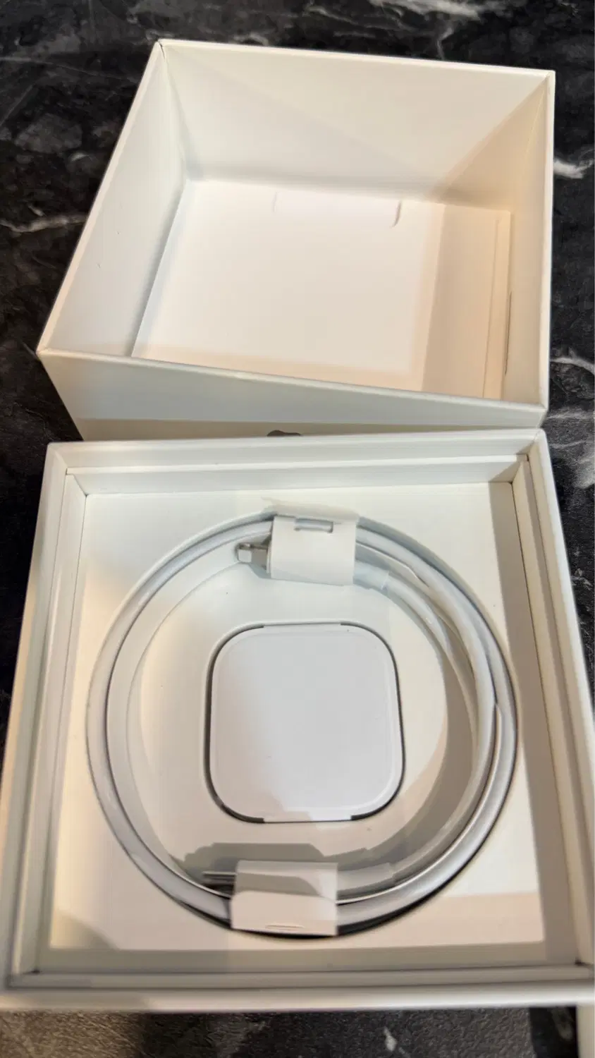 AirPods Pro اصلی فول پک در حد نو|لوازم جانبی موبایل و تبلت|تهران, آسمان|دیوار