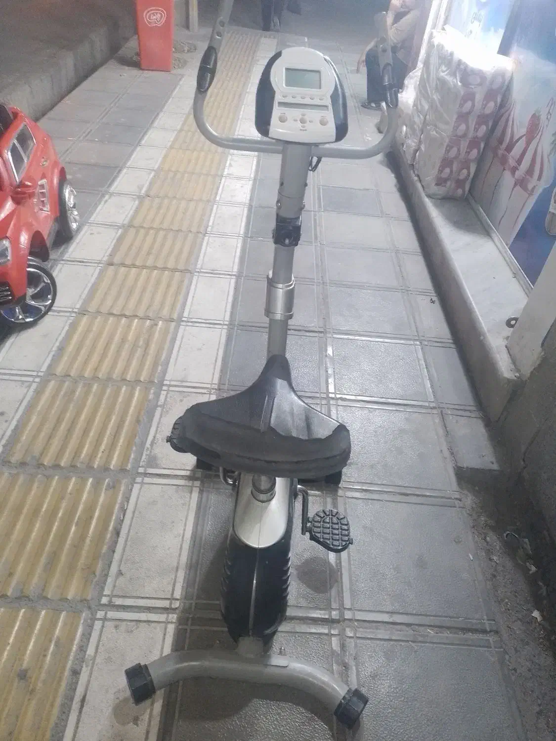 دوچرخه ثابت خانگی|تجهیزات ورزشی|قرچک, باقرآباد|دیوار