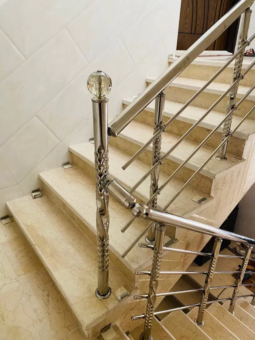 نرده استیل حامد با تخفیف ویژه|خدمات پیشه و مهارت|یزد, |دیوار