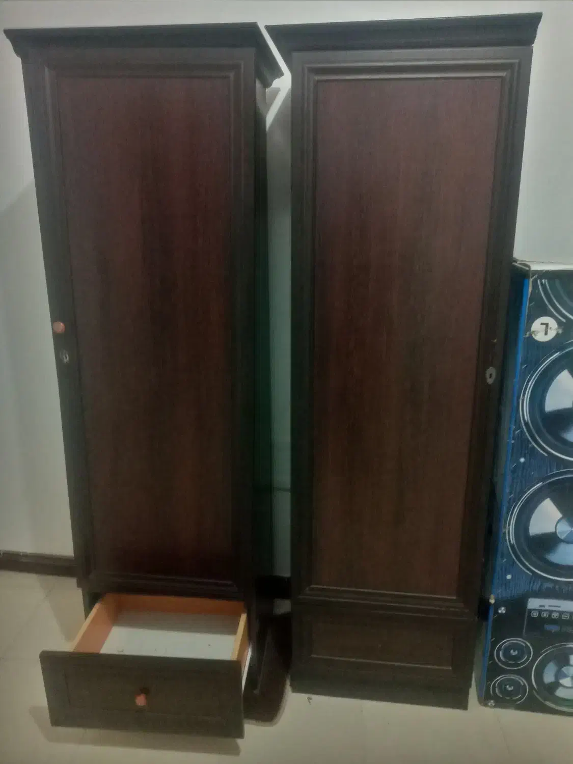 کمد و میز تحریر یا کامپوتر|میز تحریر و کامپیوتر|شهرکرد, |دیوار