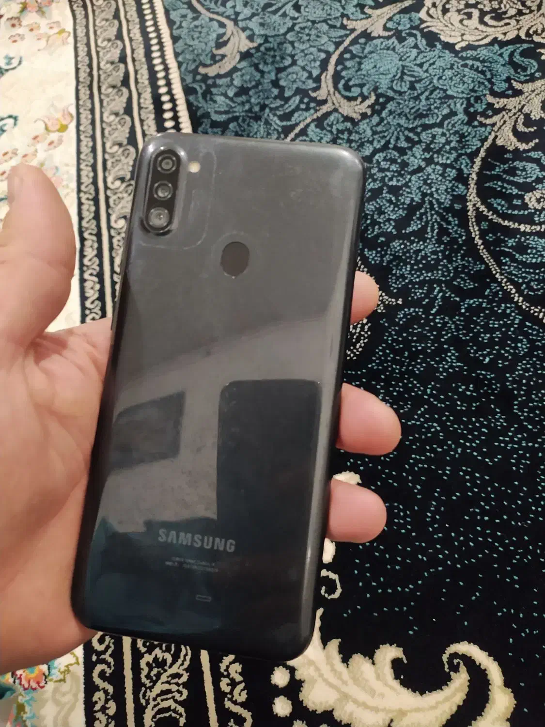 یه عدد گوشی a11 سامسونگ|موبایل|دورود, |دیوار