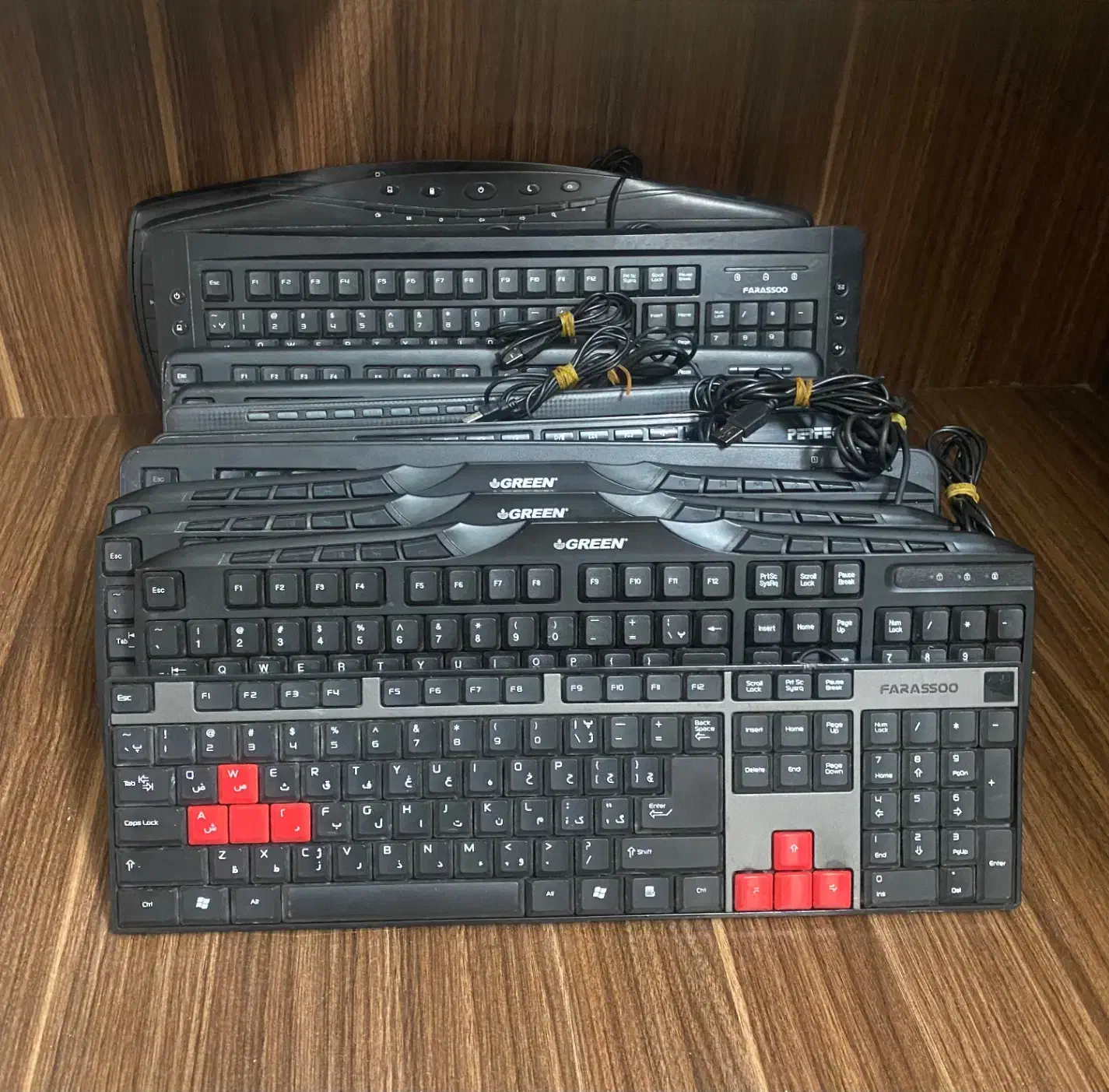 کیبورد usb سیم دار|قطعات و لوازم جانبی رایانه|ری, شهادت|دیوار