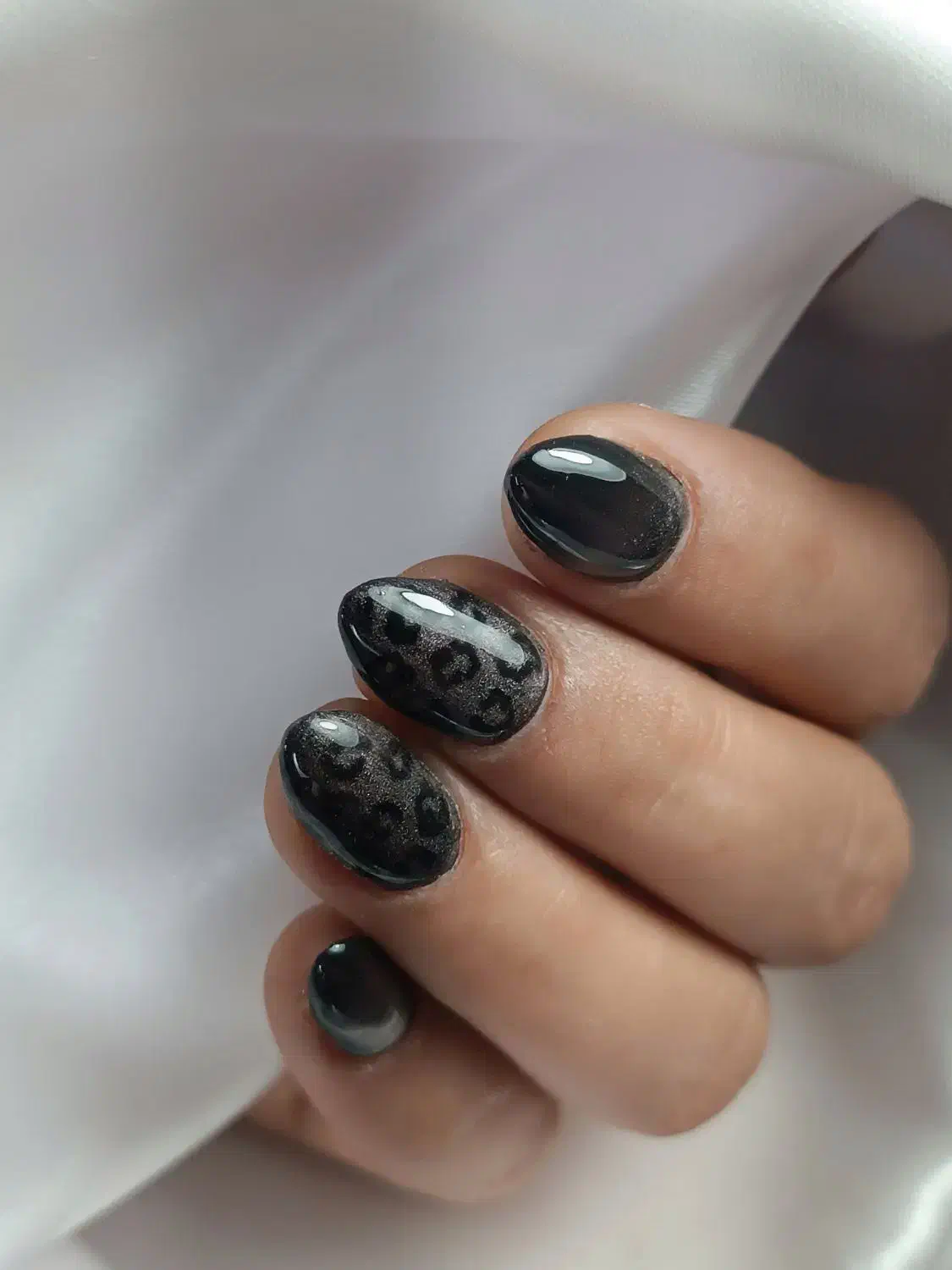 خدمات حرفه‌ای و تخصصی ناخن همراه با هدیه ویژه|خدمات آرایشگری و زیبایی|بندر انزلی, شاکوچه|دیوار