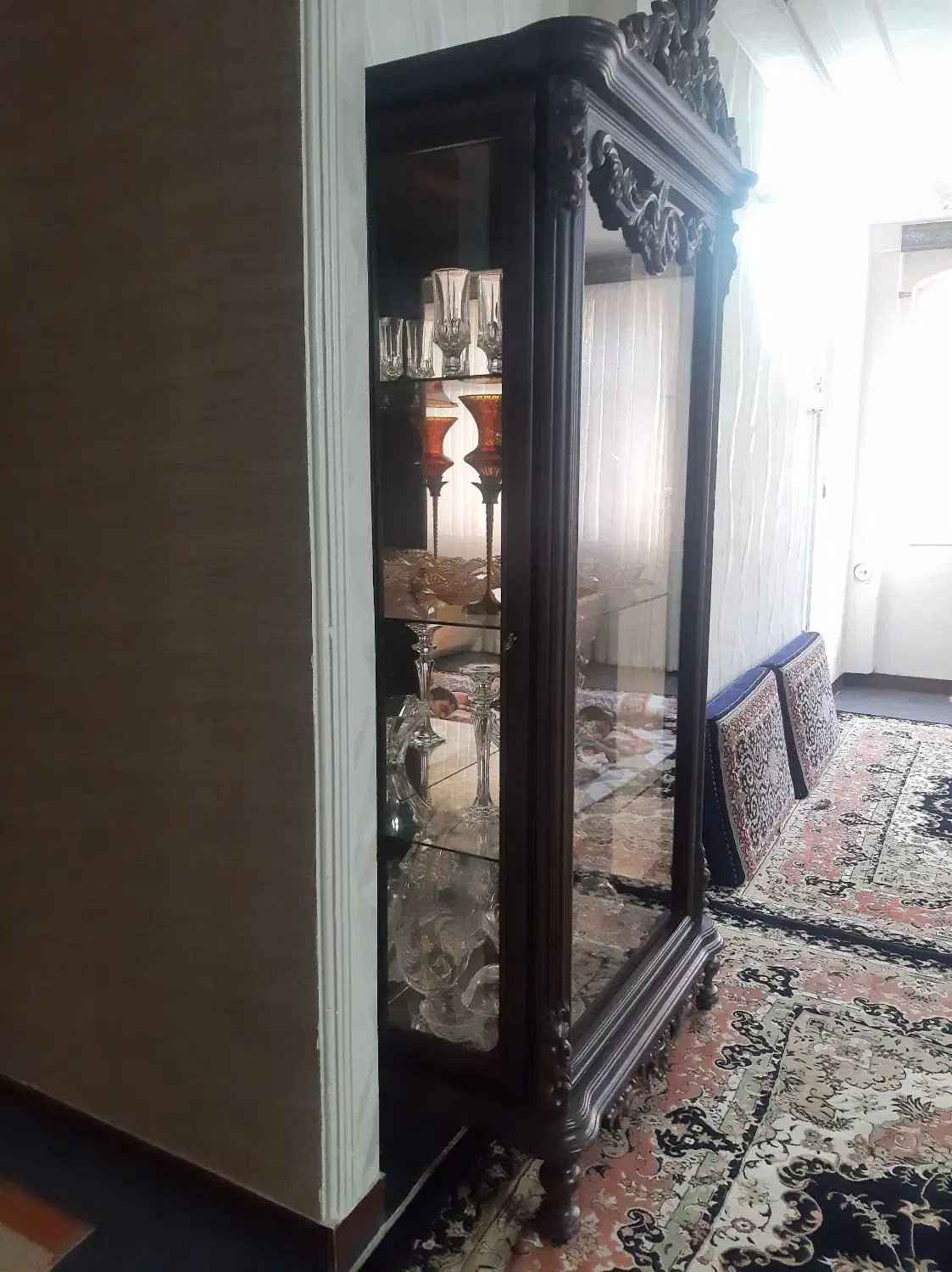 ویترین تمیز وسفارشی|بوفه، ویترین، کنسول|قم, هنرستان|دیوار