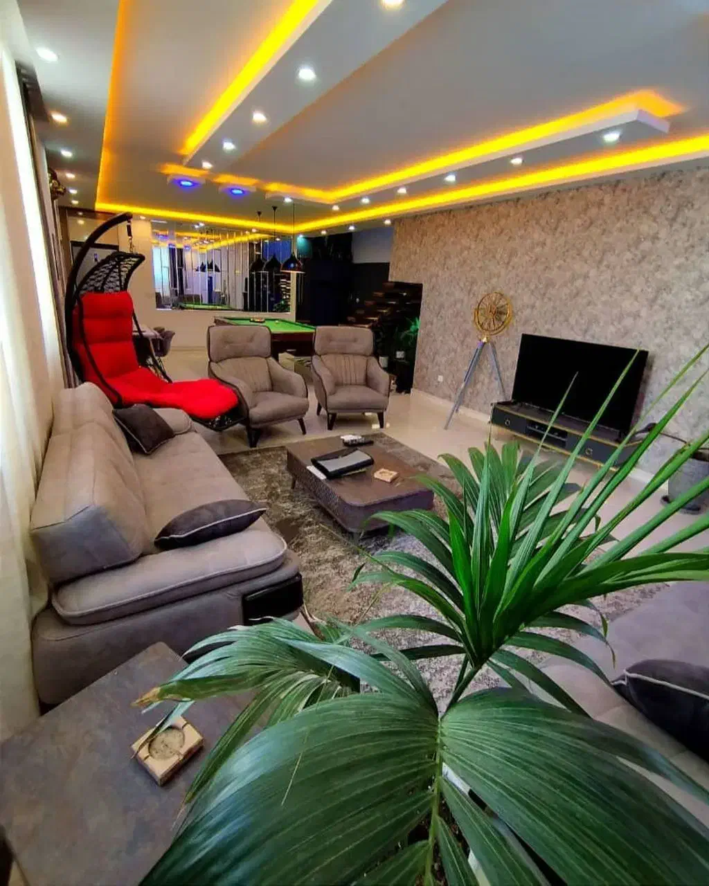 باغ ویلا لوکس روزانه در گویوم|اجارهٔ کوتاهمدت ویلا و باغ|شیراز, گویم|دیوار