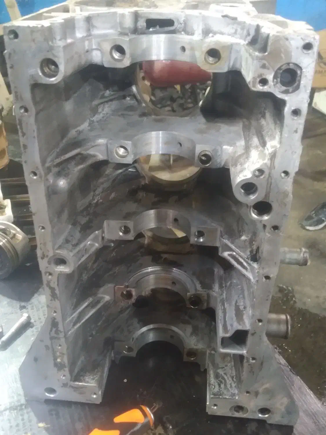 لوازم موتوری پژو و بلوکه سیلندر|قطعات یدکی و لوازم جانبی|رشت, بیجارپس|دیوار