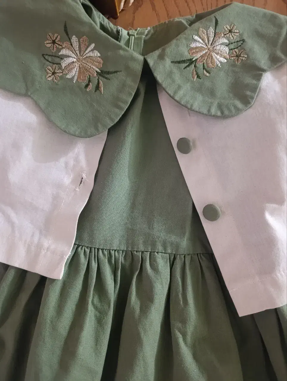 پیراهن های دخترانه شیک برند|کفش و لباس بچه|تهران, پاسداران|دیوار