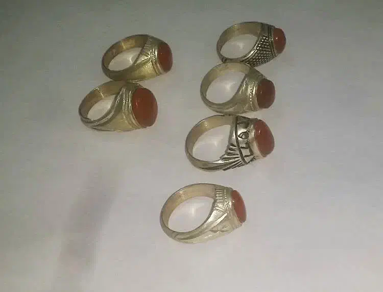 انگشتر عقیق طبیعی اصل نقره قدیمی اما نو|کلکسیون اشیاء عتیقه|قم, باجک یک|دیوار