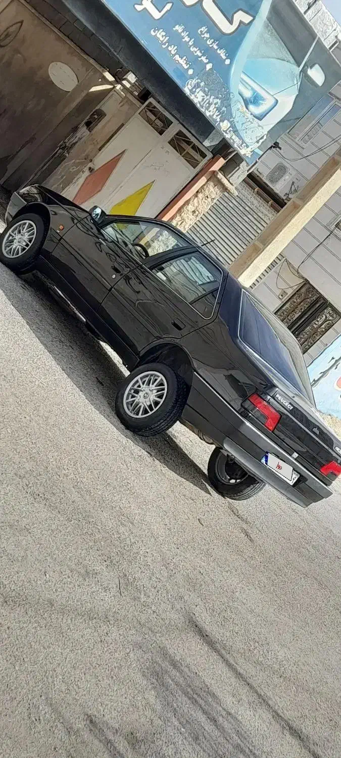 ۴۰۵ مدل ۸۳اتاق ۴۰۳|خودرو سواری و وانت|سرپل ذهاب, |دیوار