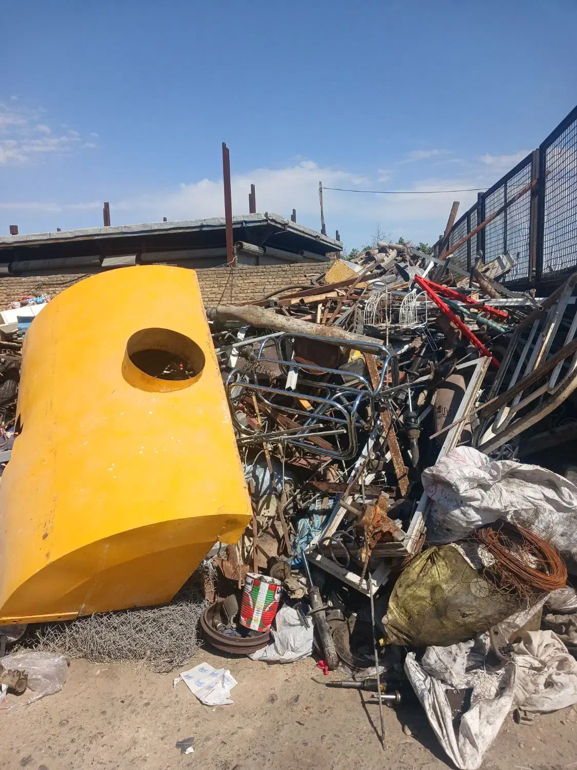 ضایعات لوله گاز لوله داربست میلگرد کابینت|عمده‌فروشی|ارومیه, |دیوار