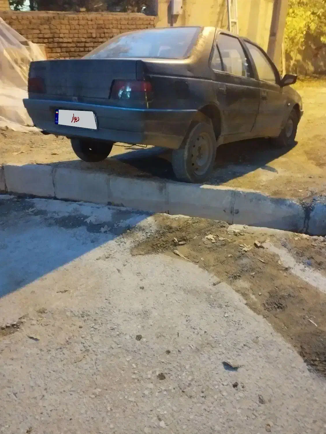 پژو 405 مشکی|خودرو سواری و وانت|خرم‌آباد, |دیوار