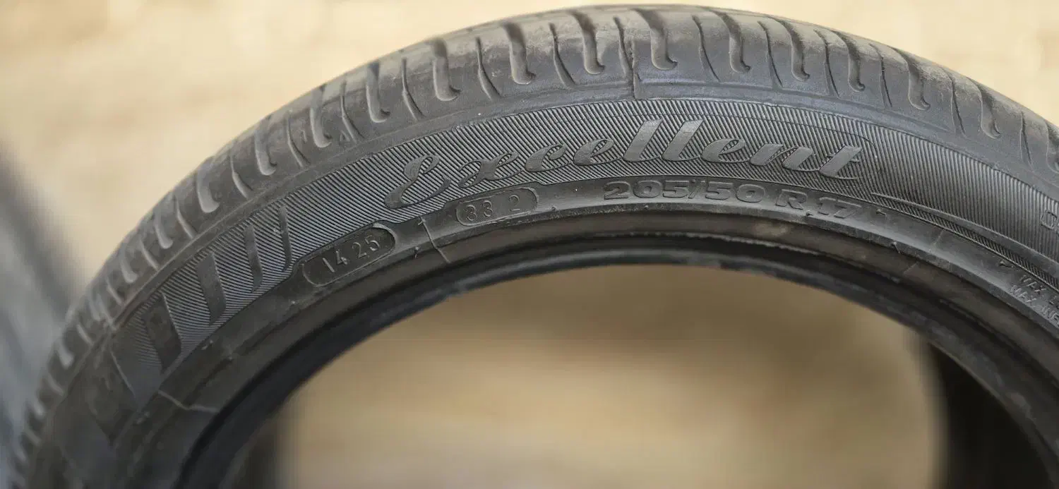 لاستیک کویر سایز۱۷.۵۰.۲۰۵|قطعات یدکی و لوازم جانبی|قدس, شهرک فرزان|دیوار