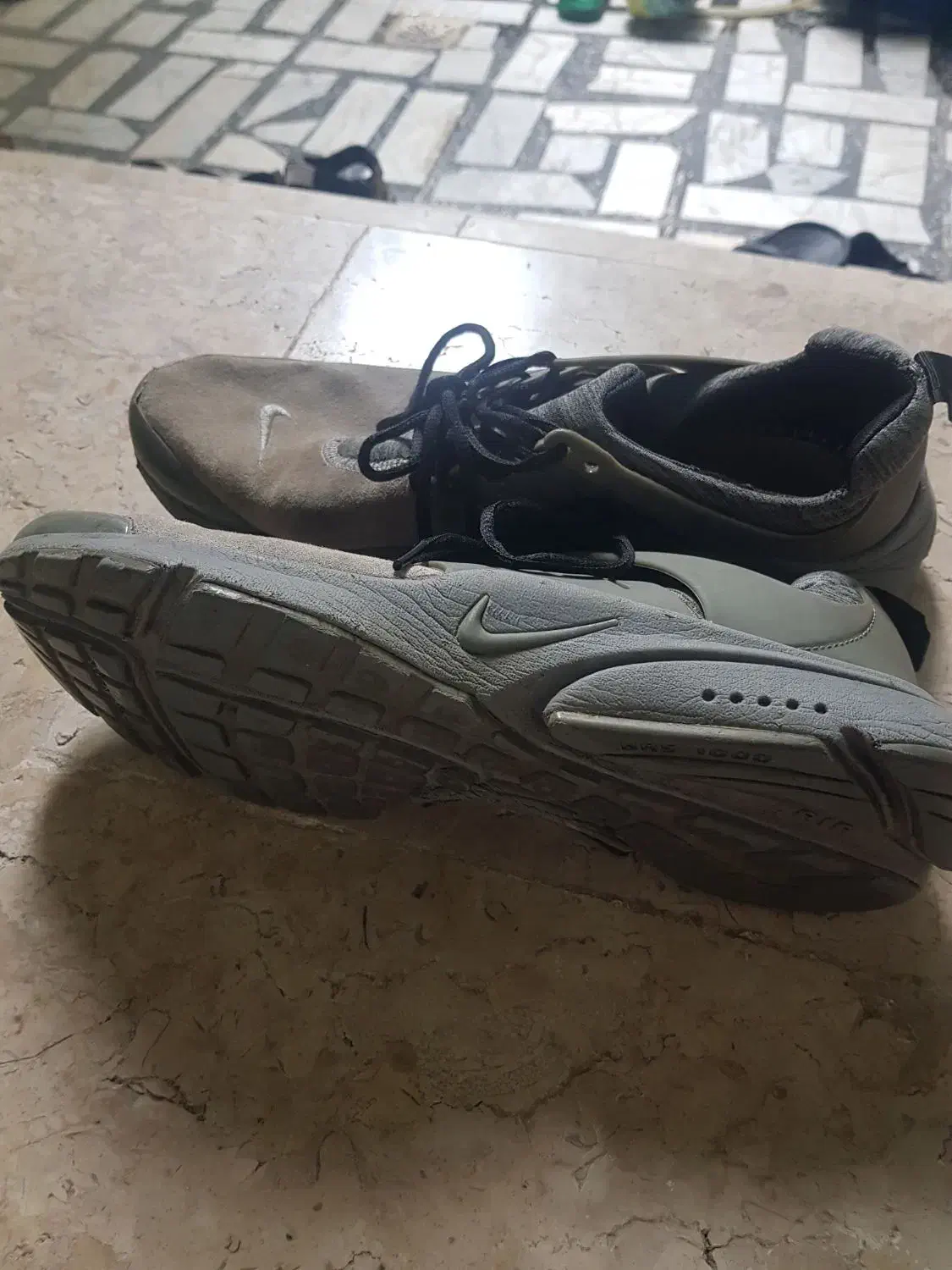 کتونی اورجینال|کیف، کفش، کمربند|رشت, دیانتی|دیوار