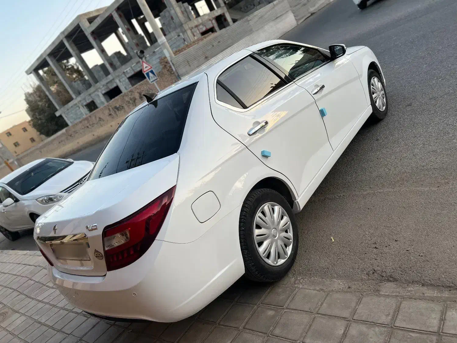 دناپلاس مدل402|خودرو سواری و وانت|کاشان, دانش|دیوار