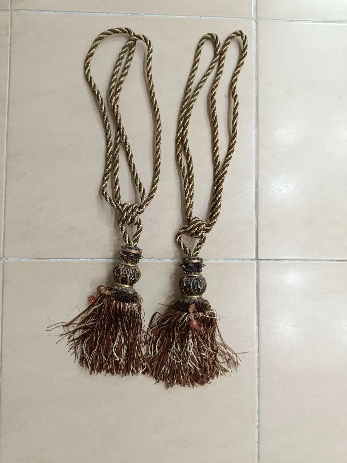 نگهدارنده پرده|پرده، رانر، رومیزی|گرگان, |دیوار