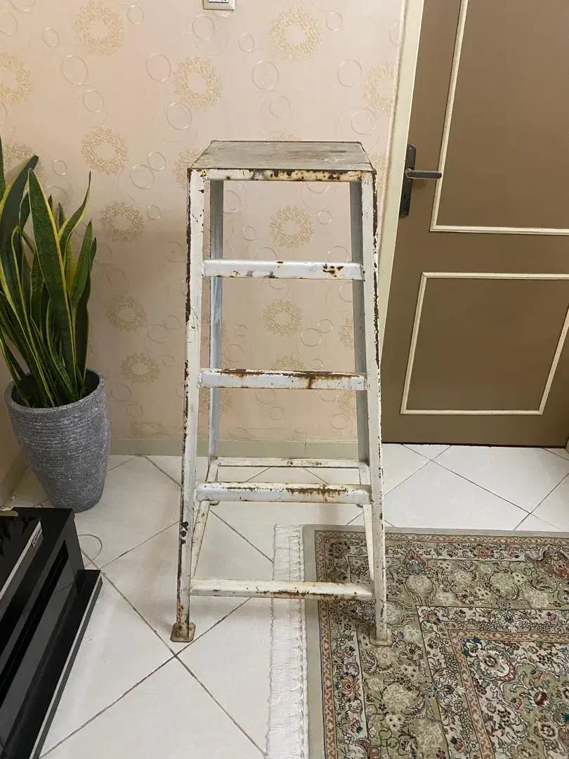 چهارپایه آهنی|مصالح و تجهیزات ساختمان|هشتگرد, فاز ۱ مهستان|دیوار