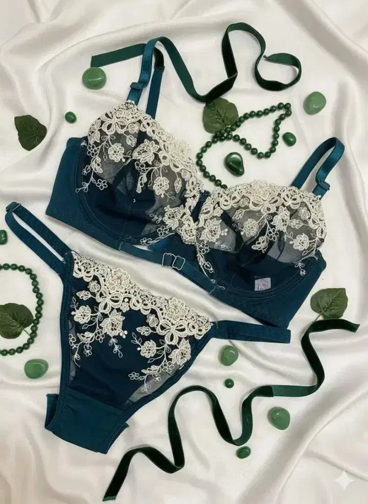 لباس زیر|لباس|جهرم, |دیوار