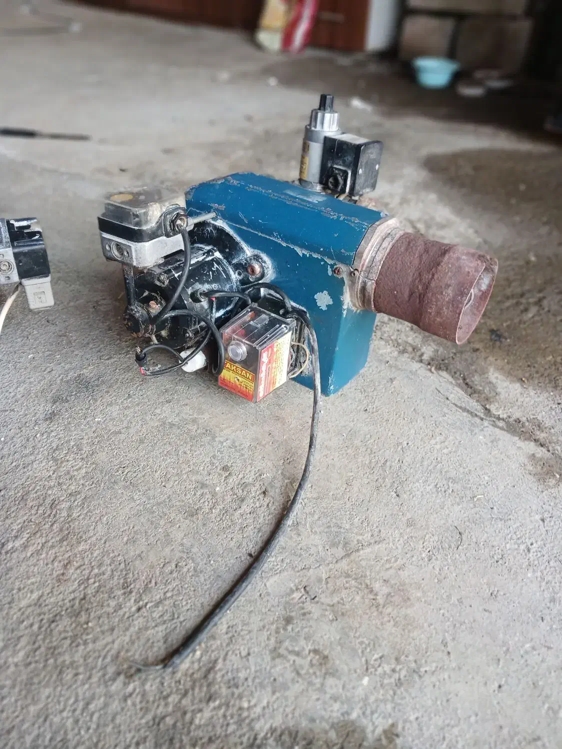 مشعل گاز سوز|ماشین‌آلات صنعتی|صومعه‌سرا, |دیوار