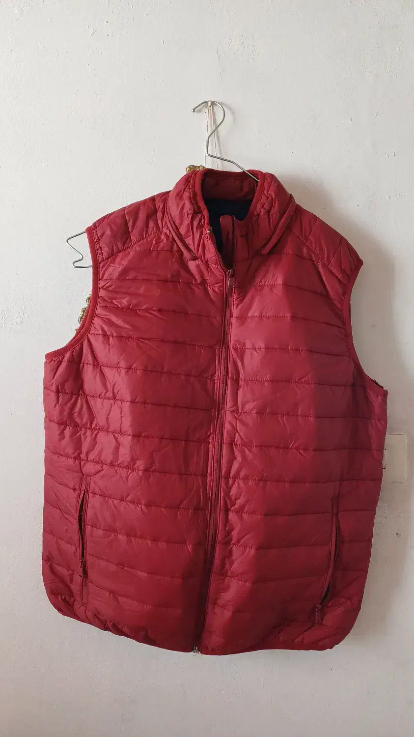 پافر دخترانه|لباس|میانه, |دیوار