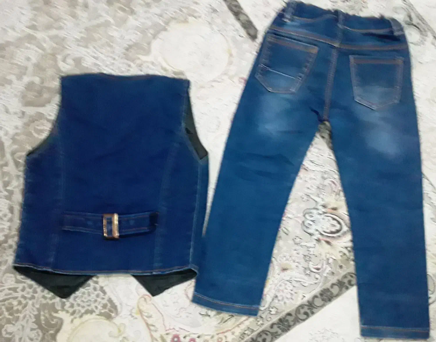 جلیقه و شلوار بچگانه|لباس|گلستان (تهران), |دیوار