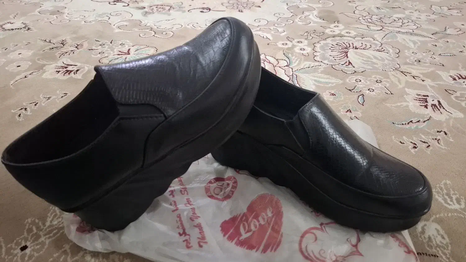 ست مادرودختری و یه کفش طبی نرم|لباس|قم, لسانی|دیوار