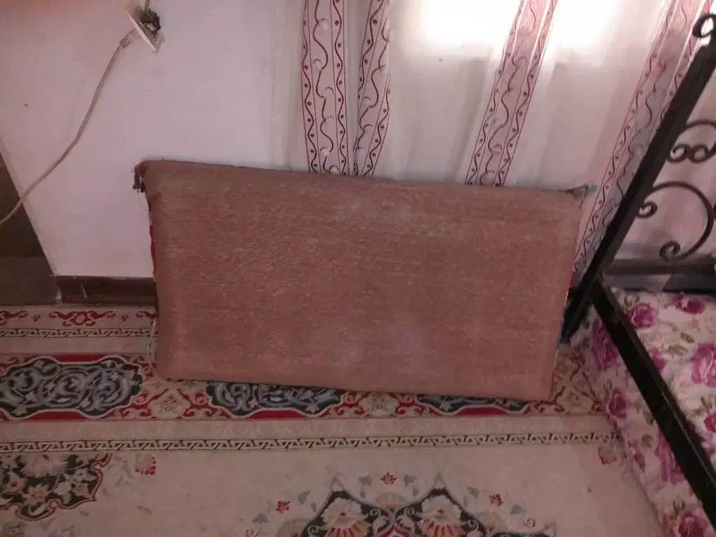 پشتی دستباف|پشتی|رودهن, |دیوار