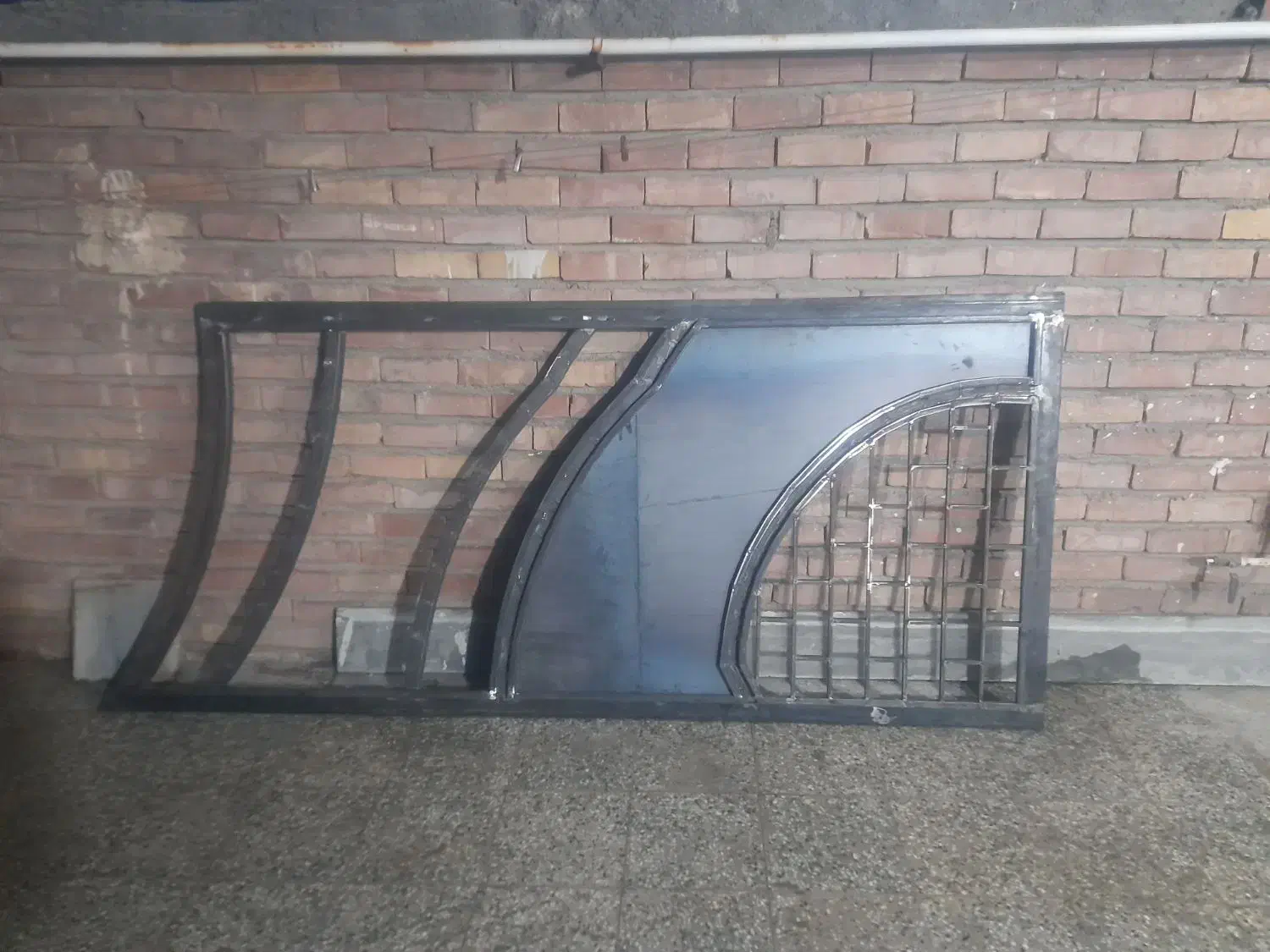 جوشکاری وخرده کاری سیار،تعویض لوله های آب ساختمانی|خدمات پیشه و مهارت|زرند, |دیوار